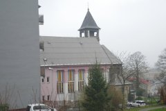 pohled zprava