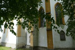 pohled zezadu zprava