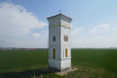 pohled zezadu zleva