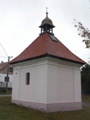 pohled zezadu zprava