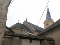 pohled zezadu zleva