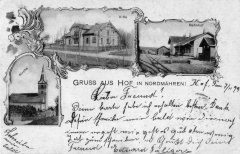 dobová pohlednice vsi s kostelem