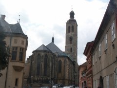 pohled zezadu zleva