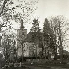 starší foto kostela