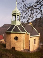 pohled zezadu zleva