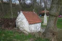 pohled zezadu zleva