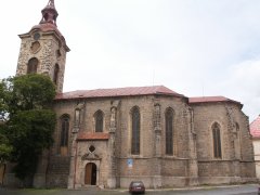 pohled zprava