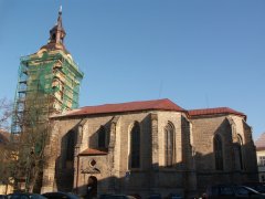 pohled zprava