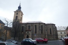 pohled zprava