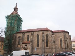 pohled zprava