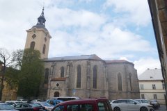 pohled zprava