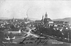 dobová pohlednice města s kostelem