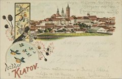 dobová pohlednice města s kostelem
