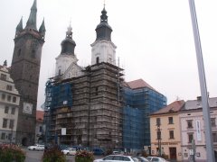 pohled zepředu zprava