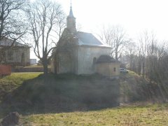 pohled zepředu zprava