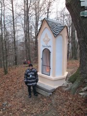pohled zepředu zprava