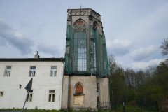pohled zprava