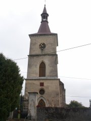 průčelí kostela