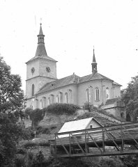 starší foto kostela