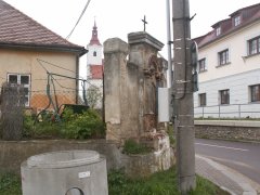 pohled zepředu zleva