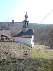 pohled zleva