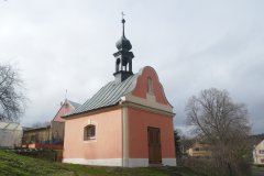pohled zepředu zleva