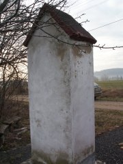 pohled zezadu zleva