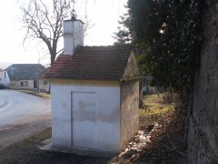 pohled zezadu zprava