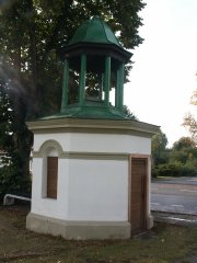 pohled zepředu zleva