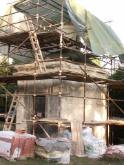 pohled zepředu zprava