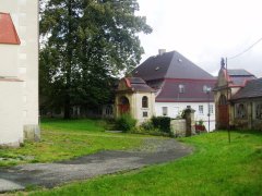 druhá a třetí kaple v ambitu