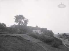 tvrziště s kaplí