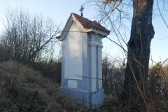 pohled zezadu zleva