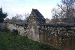 pohled zezadu zleva