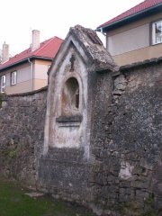 pohled zepředu zprava