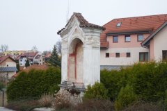 pohled zepředu zprava