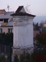 pohled zezadu zprava