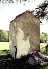 pohled zezadu zprava