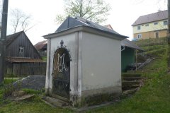 pohled zepředu zprava