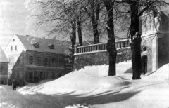 historické foto kaple (vpravo)