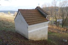 pohled zezadu zleva