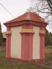 pohled zezadu zleva