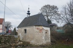 pohled zezadu zprava