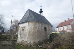 pohled zezadu zleva
