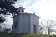 pohled zepředu zleva