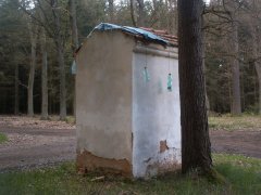 pohled zezadu zleva