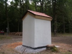 pohled zezadu zleva