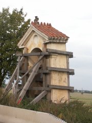 pohled zepředu zprava