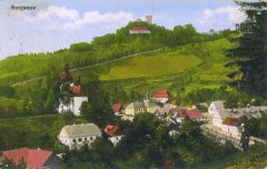 dobová pohlednice vsi s kaplí