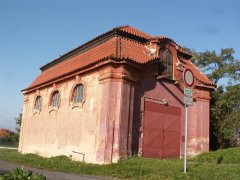 pohled zezadu zprava